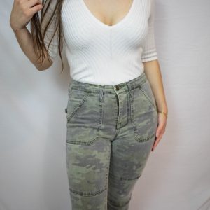 Low Cut 3/4 Top